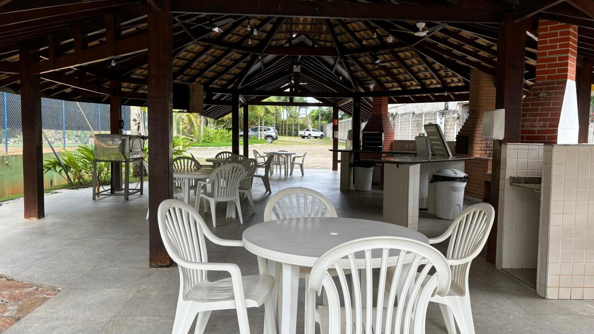 Condominio Com Muita Diversao Toninhas Ubatuba Exteriér fotografie
